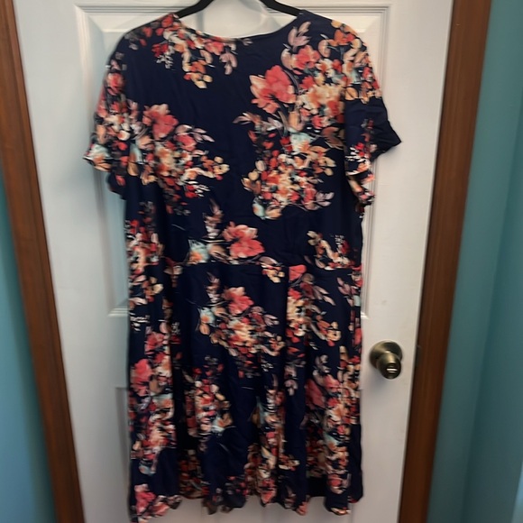 Torrid Size 2 Floral lace up dress.  Knee length - midi depending on height - Picture 7 of 7